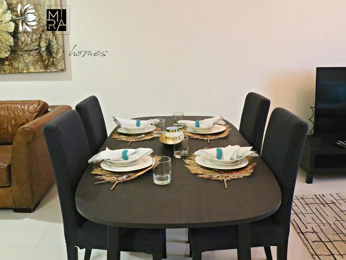 Lägenhet Mira Holiday Homes - Serviced 1 Bedroom With Creek View Dubai Förenade Arabemiraten